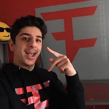 Faze Rug Camera Gear Setup 2020 Influencer Equipment Camera Gear Youtube Stars Cute Black Boys
