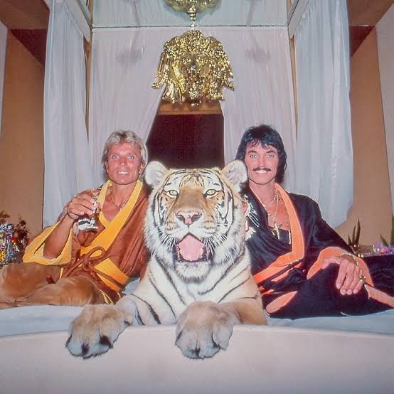 The True Story of the Siegfried and Roy Tiger Attack