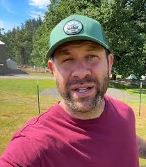 Thank you from the bottom of my heart for all your continued support and  votes 🫶🏻🩷