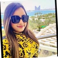 200+ "Kim F." profiles