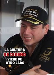 Charla con Mario Macías en Makers México