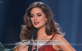 She was born in 1990s, in millennials generation. Los Poderosos Discursos Que Sofia Aragon Pronuncio En Miss Universo