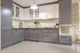 Hgtvremodels' kitchen cabinet buying guide gives you expert tips for choosing the right cabinetry for your kitchen renovation. Stop Dreaming About It And Update Those Cabinets Faith Floors More In College Station Tx