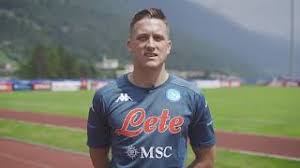 Create your own fifa 21 custom card for ultimate team. Jubileuszowy Mecz Wisly Krakow Z Napoli Wideo Satkurier Pl
