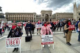 Ddl zan, la manifestazione nazionale a roma (di sabato 15 maggio 2021) noi trans non vogliamo occupare abusivamente lo spazio di nessuno, vogliamo condividerlo: Milano In Piazza Duomo Manifestazione Contro Il Ddl Zan E Contro La Democrazia