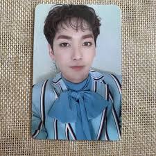 Aron Wake's Instagram, Twitter & Facebook