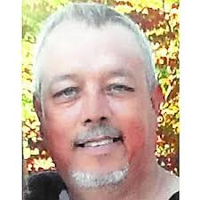 Kenny Hardwick's Instagram, Twitter & Facebook