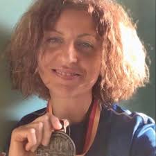 Is there anyone who's going to Milan to see DD gig