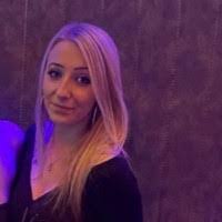 Molly Smart's Instagram, Twitter & Facebook