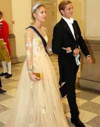 We did not find results for: Princess Maria Olympia Of Greece Hits All The Right Style Notes As Fashion S New Favourite Royal 9style