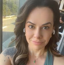 Hey all! I know it's probably late in the process but I just try everything  I can by now… To quickly break it down: I'm an international, male exchange  student coming to