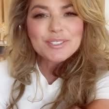 When your eyelid sticks- haha. Lawd ~ y'all are so good to me!!! Love you  so much @tommy_cyr @karensimon1