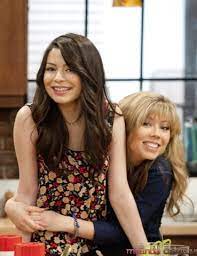 A video of jennette mccurdy (aka: Jiranda Icarly Wiki Fandom