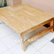 Meja makan lesehan ala jepang, yaitu model meja makan yang begitu familiar di negara samurai tersebut, dari rumah sampai resto banyak menggunakan meja makan berkonsep lesehan, meja jepang seperti yang kita ketahui, memiliki ukuran khas. Meja Kayu Lipat Exstra Besar Meja Lesehan Meja Persegi Meja Makan Lazada Indonesia