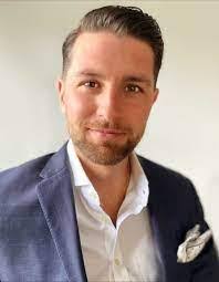 Jeff Macbeth's Instagram, Twitter & Facebook