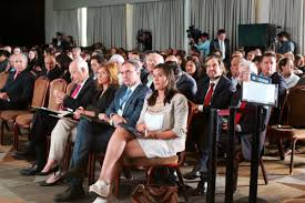 El duro round entre izkia siches y enrique paris que obligó a la mediación de blumel. Colmed Chile Sur Twitter Dra Izkia Siches Asiste A Enasa2018 Organizado Por Isapres Chile Donde Participara En El Segundo Panel Liderado Por El Dr Iriesgo Sobre Colaboracion Publico Privada El Caso De Espana