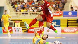 Tuyển futsal việt nam tổ chức đá biên tốt, vũ đức tùng tung cú sút rất căng về góc cao bên phải khung thành lebanon nhưng thủ môn đối phương đã. Mt H1wl 7k3e2m