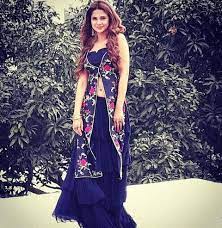 Pin By Shaikh Salina On Jennifer Winget Womens Wedding Dresses Indian Designer Outfits Special Dresses