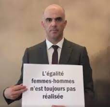 It may have been removed or the privacy settings . Berset Trop Pres Du Mur Le Courrier