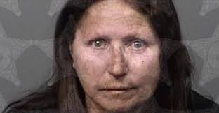 Mabuk, Nyetir Mobil Golf Ke Jalan Raya