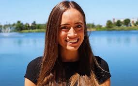 Ellie Mitchell: Softball America Spotlight