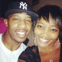 Sade Floyd's Instagram, Twitter & Facebook