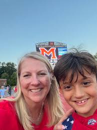 Lora Keys (@KeysLora)