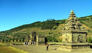 Hasil gambar untuk Candi arjuna wonosobo dieng