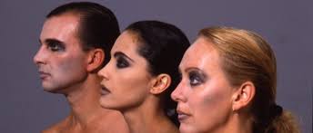 Mezi její největší hity patří mimo jiné „láska je láska, „trouba. Jubilejni Edice Missariel Pripomina Jak Rebelsky A Divoce Lucie Bila Zacinala Musicserver Cz