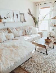 When decorating your child's room, keeping his or her wants, needs and interests in mind will 100+ fresh ways to decorate with black and white. Pinterest Kekedanae20 In 2020 Modern White Living Room Farm House Living Room Farmhouse Decor Living Room