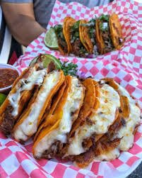 Birrieria San Marcos Food Truck Saintneea In 2020 Food Recipies Mexican Food Recipes Food Cravings