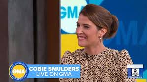 The official tom cruise website: Cobie Smulders Reveals Tom Cruise Sends Her A White Chocolate Coconut Cake Every Christmas Daily Mail Online