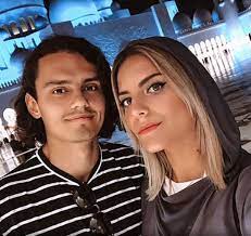 Enes ünal'ın sevgilisi de futbolcu. Enes Unal Sevgilisi Ile Italya Da Tatil Yapiyor