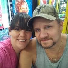 Gretchen Mowery's Instagram, Twitter & Facebook