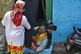 Conhecido popularmente como fungo negro, o quadro mata mais de 50% dos acometidos. Fungo Negro Raro Infecta Milhares De Sobreviventes Da Covid 19 Na India Mundo Valor Economico