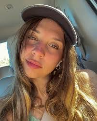 Ella Forrest's Instagram, Twitter & Facebook