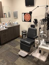 It is situated at 1016 kirkpatrick road, burlington and its contact complete clinic profile: Vision Plus Burlington Optometry Clinic