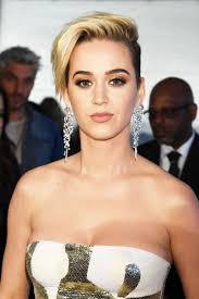 Perry Short's Instagram, Twitter & Facebook