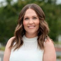 Kim Goodrum's Instagram, Twitter & Facebook