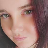 Jennifer Steffy's Instagram, Twitter & Facebook