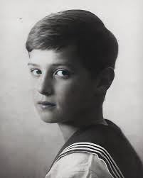 𝐭𝐡𝐞 𝐛𝐢𝐫𝐭𝐡 𝐨𝐟 𝐭𝐬𝐚𝐫𝐞𝐯𝐢𝐜𝐡 𝐚𝐥𝐞𝐱𝐞𝐢 #onthisday 118 years  ago, alexei nikolaevich, the last tsarevich of russia was born at the  peterhof palace in st. petersburg. he was the youngest child and only