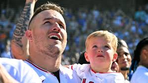 Andruw Jones vs Mike Trout Career Statistics and Hall of Fame Worthiness