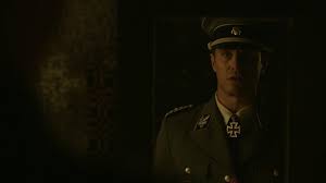 Der mit harvey keitel und luke mably hervorragend besetzte kriegsfilm basiert auf einer wahren begebenheit und erzählt die bewegende geschichte vergessener helden, deren mut und opfer viele menschen vor dem sicheren tod bewahrte. Die Auserwahlten Helden Des Widerstands Film 2016 Filmstarts De