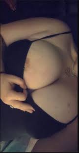 TW Pornstars - UwU Discord Girl. Twitter. What do I gotta do to get cum in  me. 3:48 PM - 12 Dec 2022