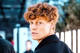 Jannik Sinner's U.S. Open begins after French Open pain and Wimbledon joy.  Both brought him home - The Athletic