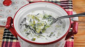 Salata de varza cu ridichi si morcovi; Ciorba De Salata Verde Cu Muuulta Verdeata Delicioasa Si Ieftina Youtube