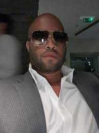 Dita & Luxury Eyewear Marketplace