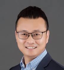 Zhi Ye's Instagram, Twitter & Facebook