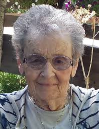 Joanne Ashby's Instagram, Twitter & Facebook