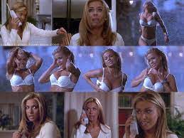 Naked Carmen Electra in Scary Movie < ANCENSORED